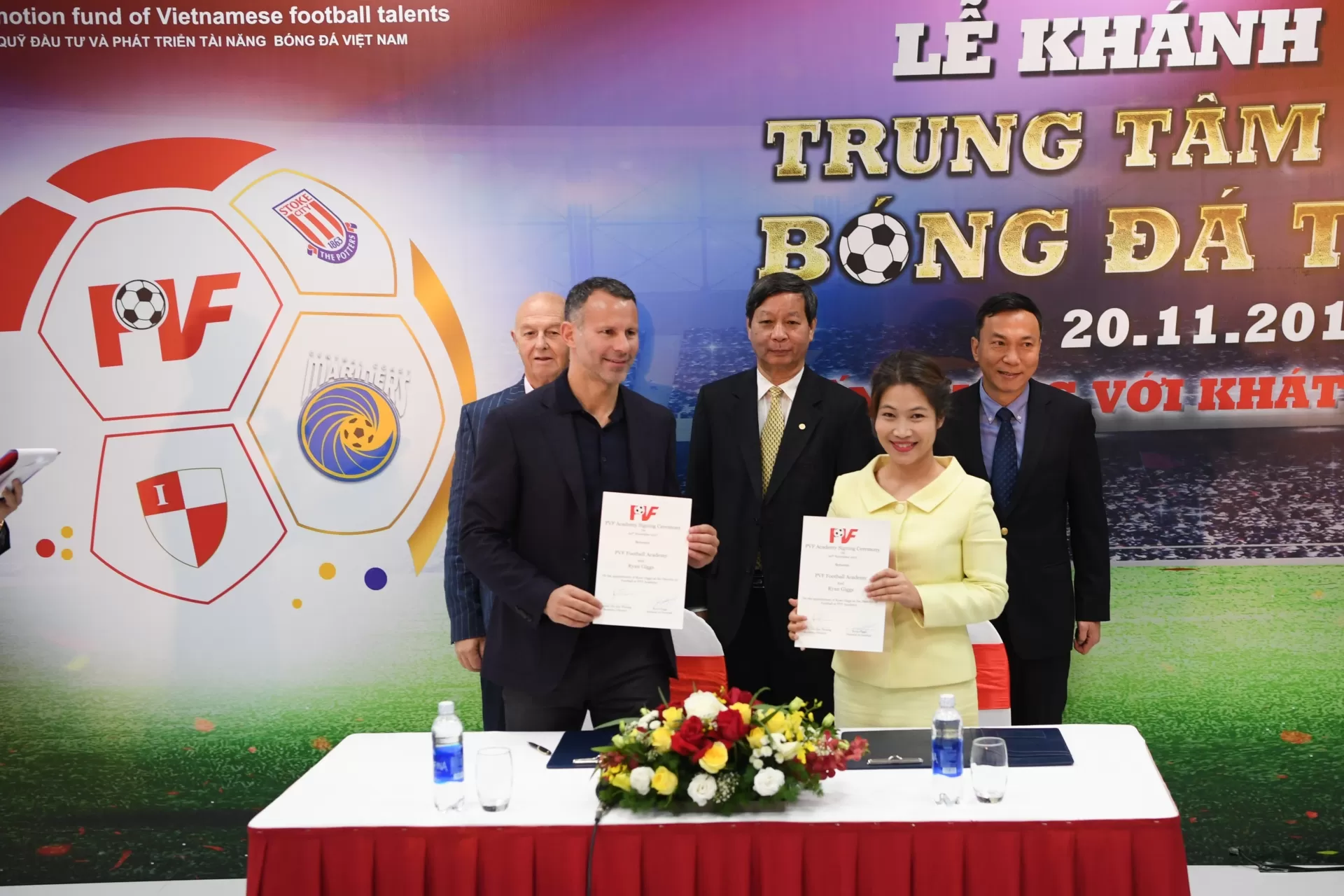 Trung tâm đào tạo bóng đá trẻ PVF