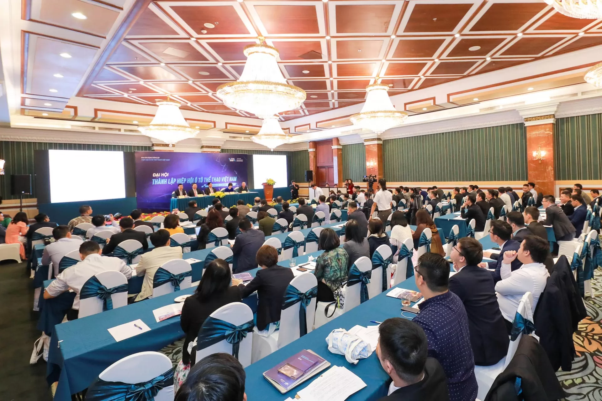 Series về các dự án đã được thực hiện bởi nhà sáng lập | Hiệp hội Ô tô Thể thao Việt Nam