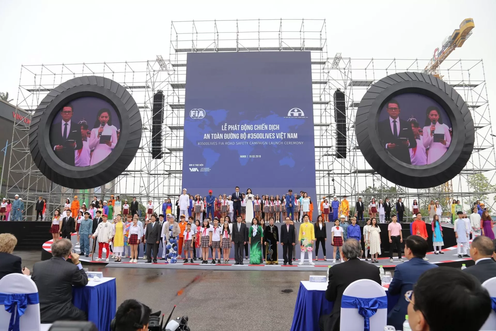 TỔ CHỨC CHIẾN DỊCH #3500 LIVES của Liên Hợp Quốc và FIA tại Việt Nam