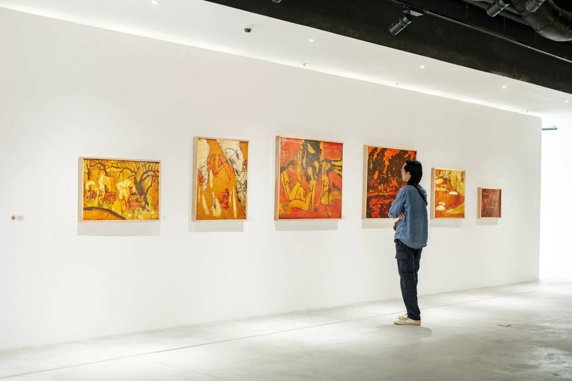 Triển lãm Bóng và Hình - Lê Thiết Cương