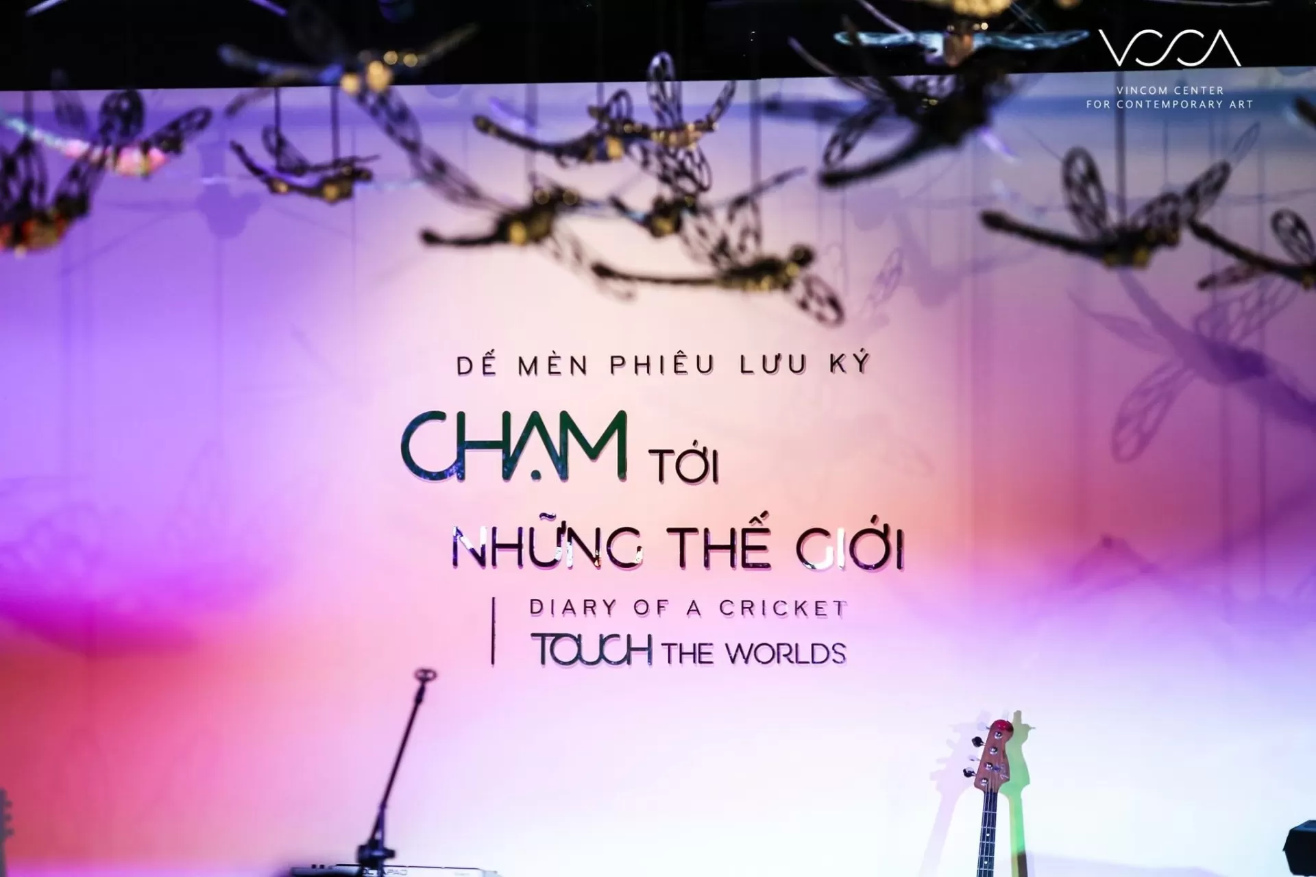 Triển lãm Dế mèn phiêu lưu ký