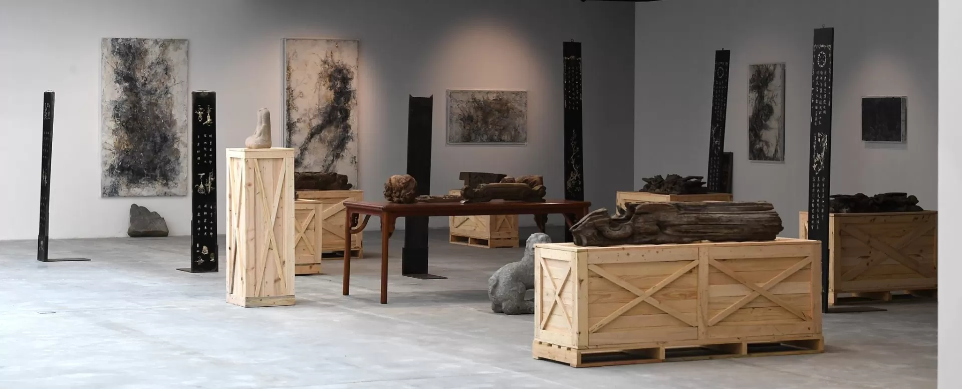 Triển lãm Vòng tròn / Thời gian