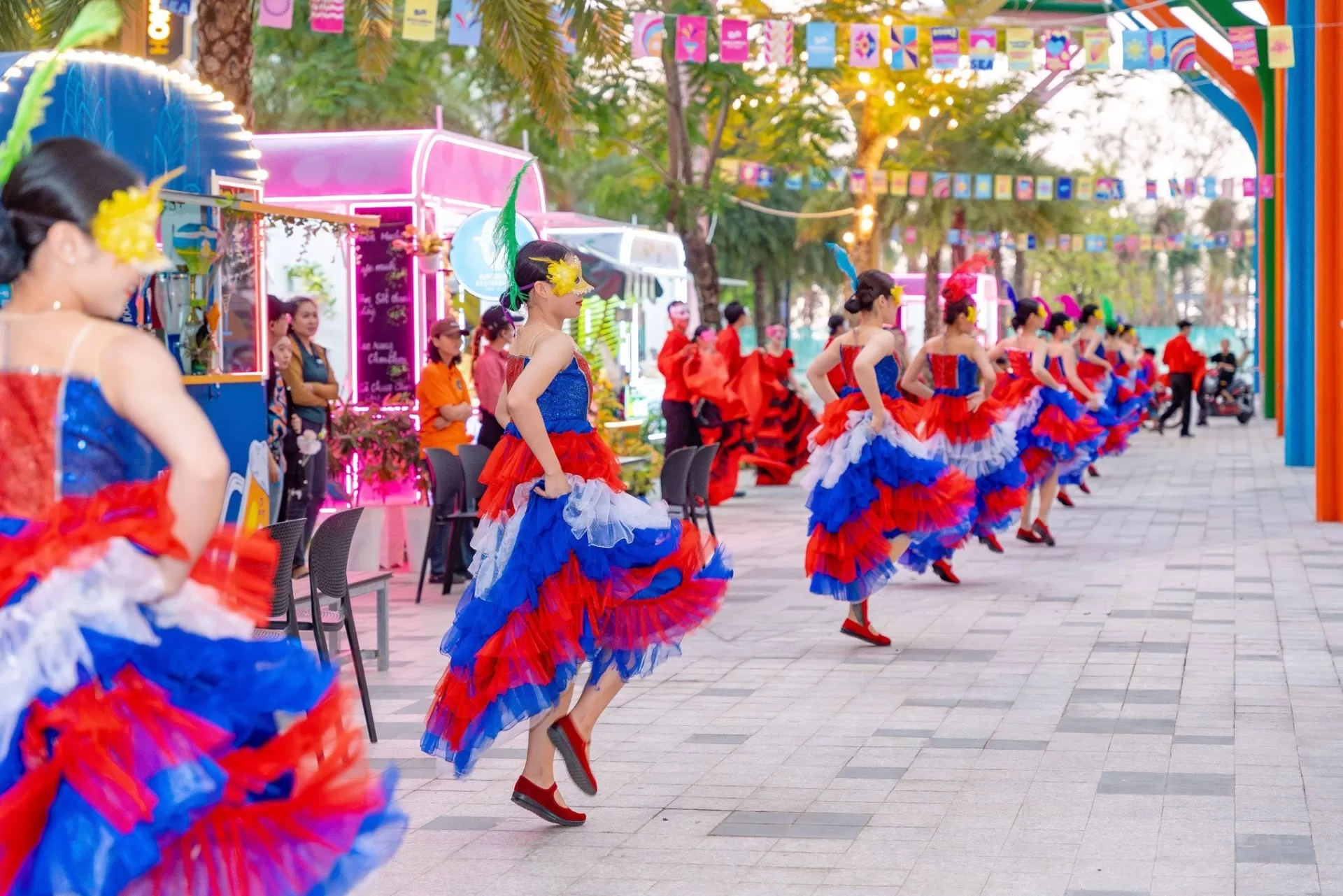 Chợ phiên Mallorca - Grandworld Phú Quốc