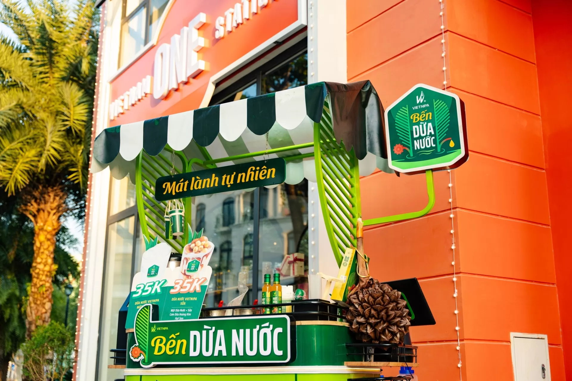 Vietnam One Stop - Grand World Phú Quốc